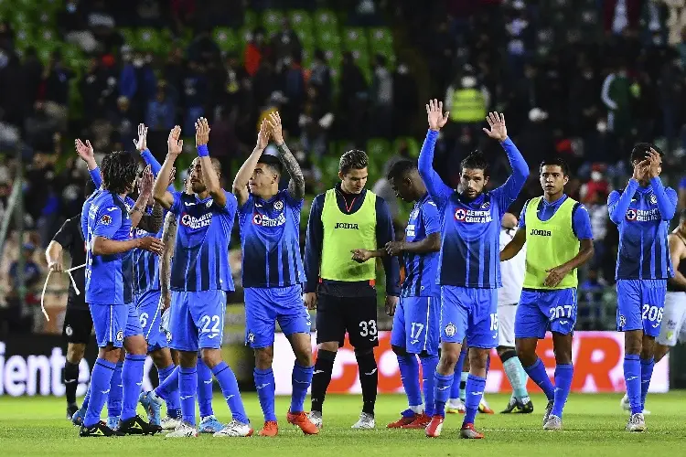 Se fue de Cruz Azul para jugar en el futbol de El Salvador