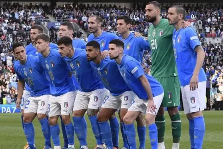 Italia acaba con el sueño de Hungría y avanza en la Nations League