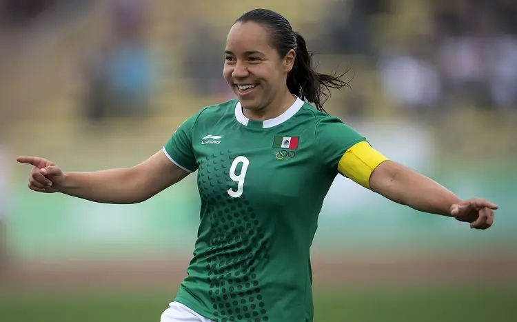 Charlyn reporta con el Tri Femenil para fecha FIFA