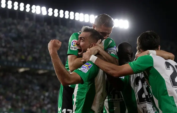 Betis y Guardado consiguen valioso triunfo ante Almería