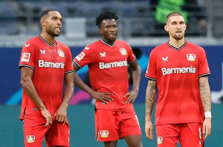 Leverkusen empata y sale de zona de descenso