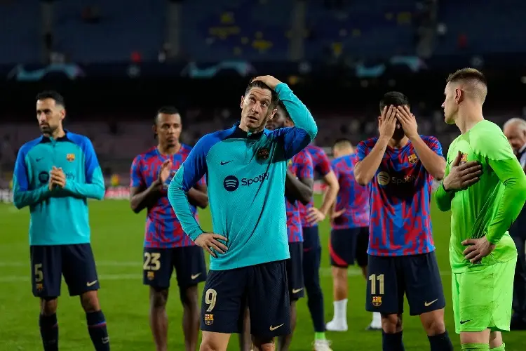 ¿Cuánto tiempo tenía que Barcelona no jugaba dos temporadas en la Europa League?
