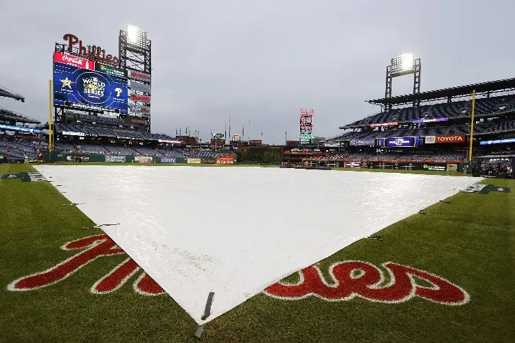 Aplazan tercer juego de la Serie Mundial