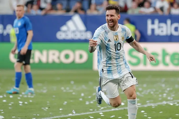 Messi nunca antes visto en el vestidor de Argentina (VIDEO)