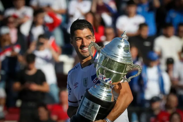 Luis Suárez se despide del Club Nacional (VIDEOS)