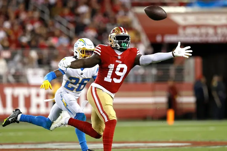 NFL: San Francisco 49ers se imponen ante Los Ángeles Chargers 