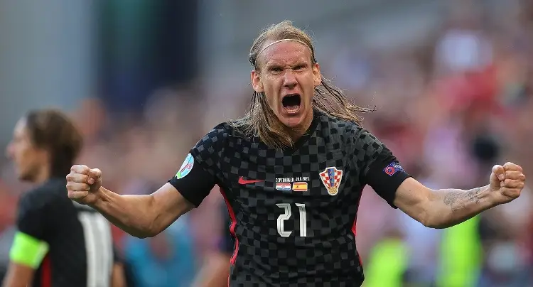 Vida cumplió cien juegos con Croacia