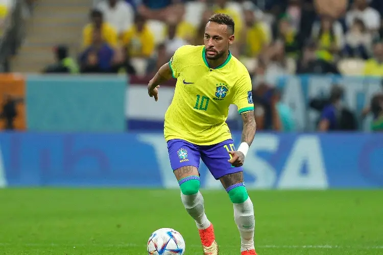 Brasil confía en que Neymar podrá seguir en el Mundial