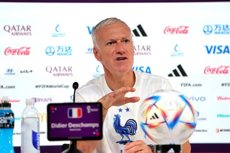 Deschamps quiere acercarse a la perfección con Francia