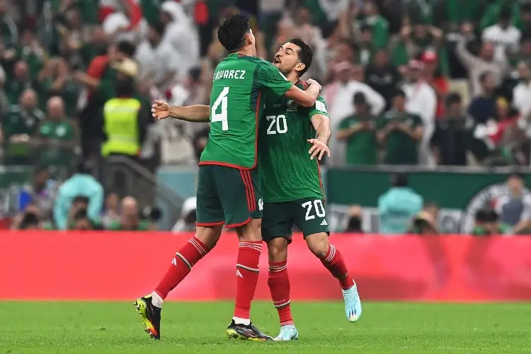 ¡GOOOOOOOOL DE MÉXICO! Henry Martín le da vida al Tri (VIDEO)