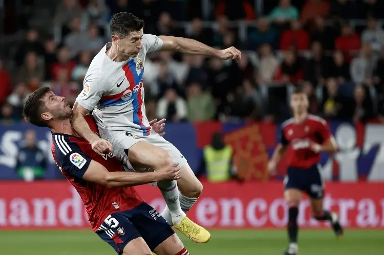 Lewandowski seguirá castigado tres partidos