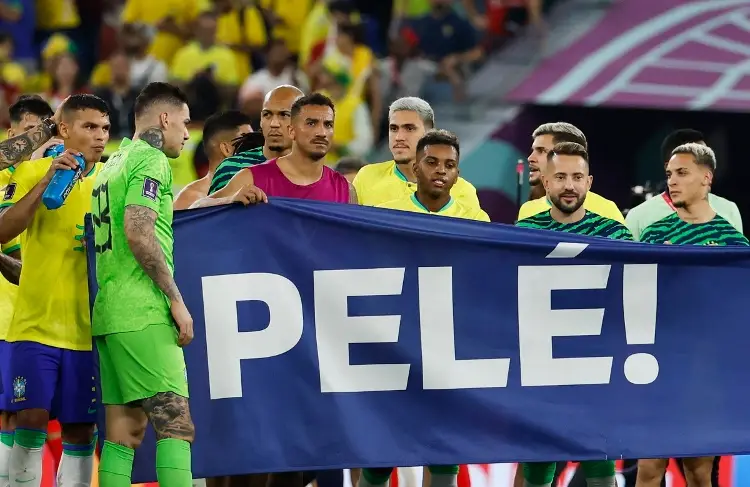 Brasil manda ánimos a Pelé