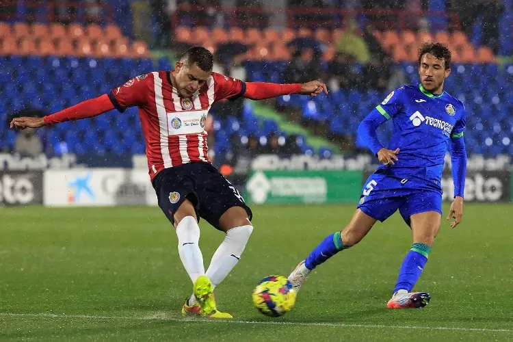 Chivas triunfa ante Getafe en el debut de Veljko Paunovic