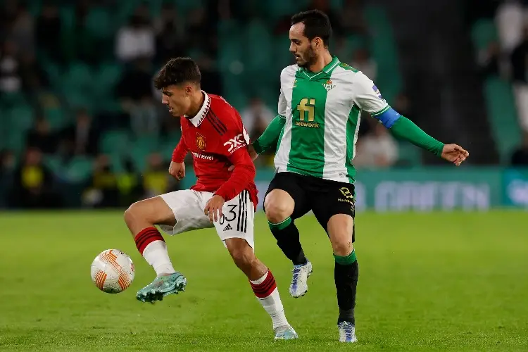 Sin Guardado, Betis se impone al Manchester United