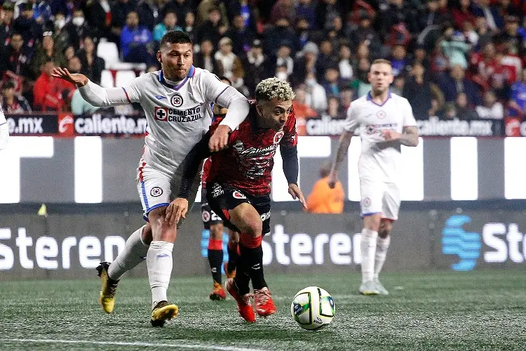 Cruz Azul rescata empate ante Xolos