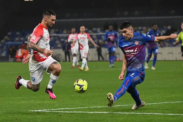 Johan y Cremonese sorprenden eliminando al Napoli