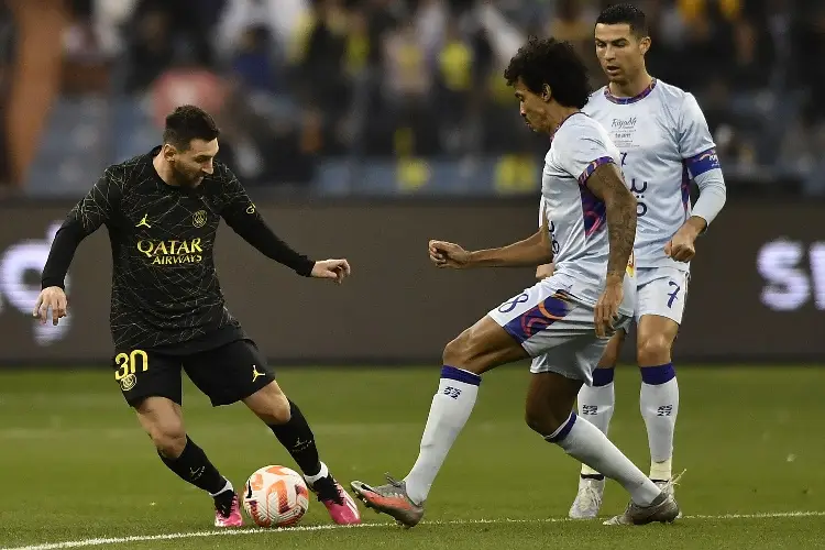 Los emotivos mensajes de Cristiano y Messi al reencontrarse (FOTOS)