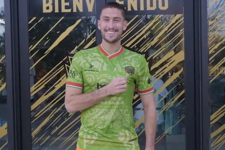 Santiago Ormeño recibe una oportunidad en el FC Juárez (VIDEO)