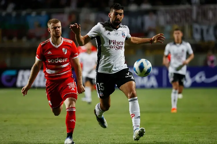 Se pospone juego de Colo Colo en Chile por incendios