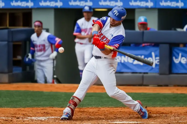 Puerto Rico consigue importante triunfo ante Curazao en Serie del Caribe