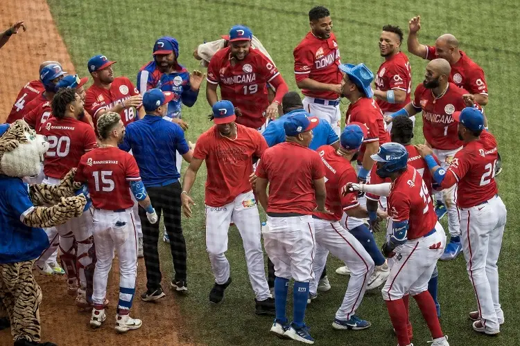 República Dominicana avanza a Semifinales de la Serie del Caribe