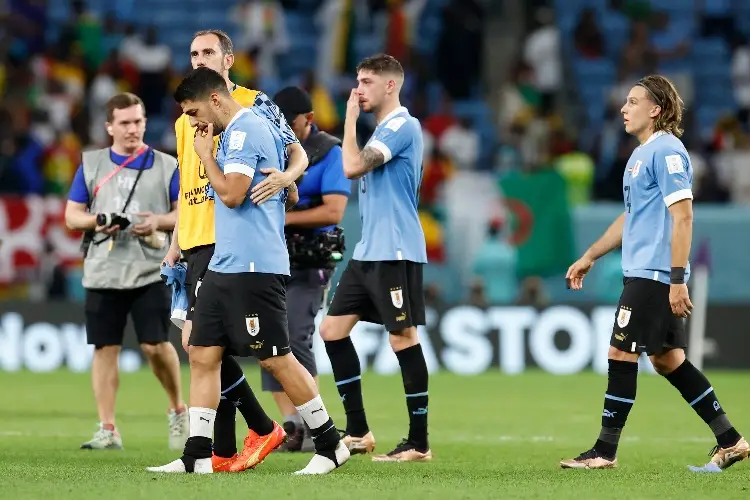 Aún sin técnico, Uruguay pacta dos amistosos