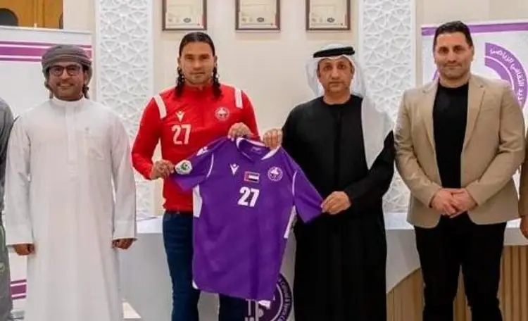 'Gullit' Peña debuta en el futbol árabe (VIDEO)