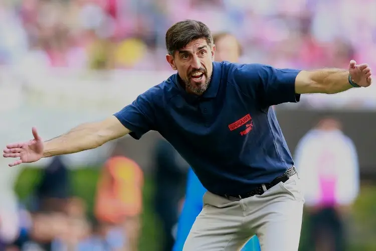 Paunovic quiere que Chivas termine entre los ocho mejores