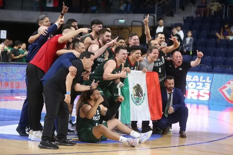 Locura en los festejos de México tras clasificar al Mundial de Baloncesto (VIDEO)