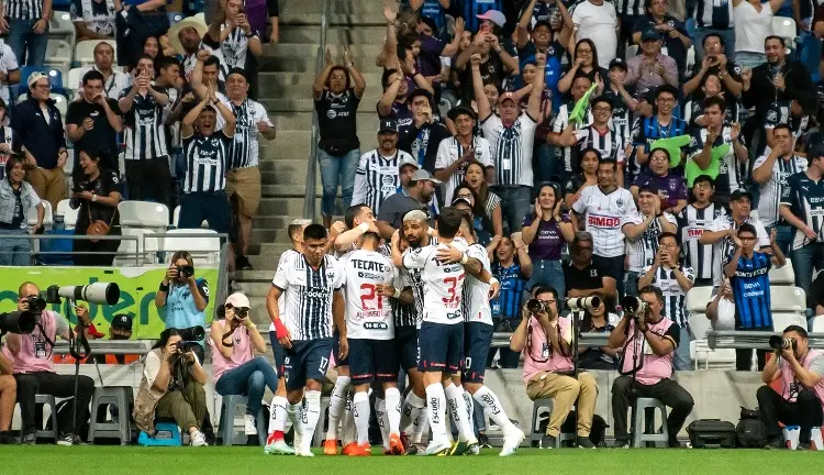 Rayados reporta un fan muerto en su estadio