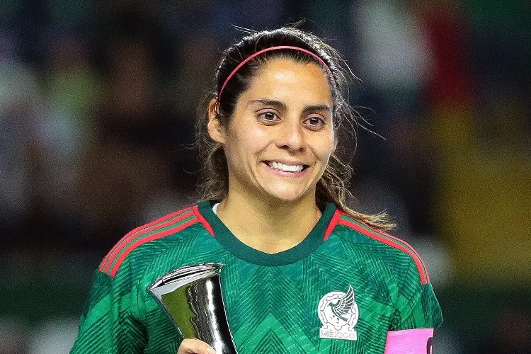 Kenti Robles promueve al Tri Femenil en Estados Unidos