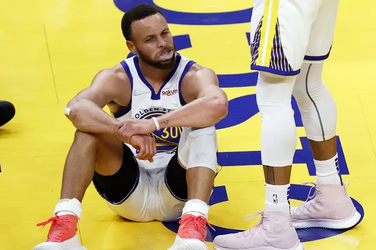 NBA: Curry decepciona en derrota de Golden State