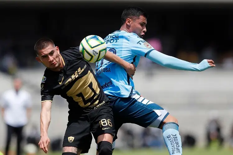 Mohamed a una firma de Pumas