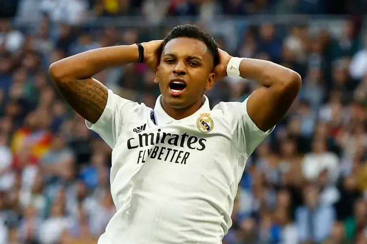 Es un honor vestir el histórico 10 de 'Pelé': Rodrygo 