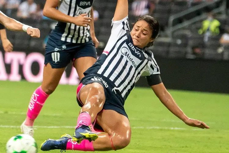 Rayadas y Tigres empatan en el Clásico Regio Femenil 