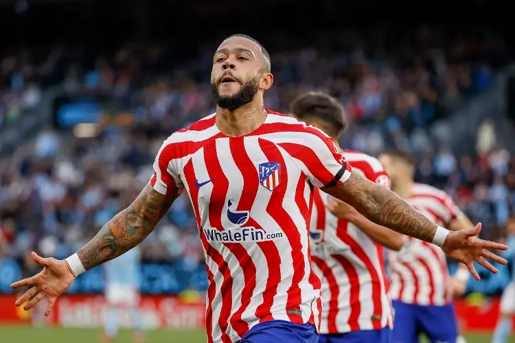 Memphis Depay se perdería el Atlético de Madrid vs Real Betis