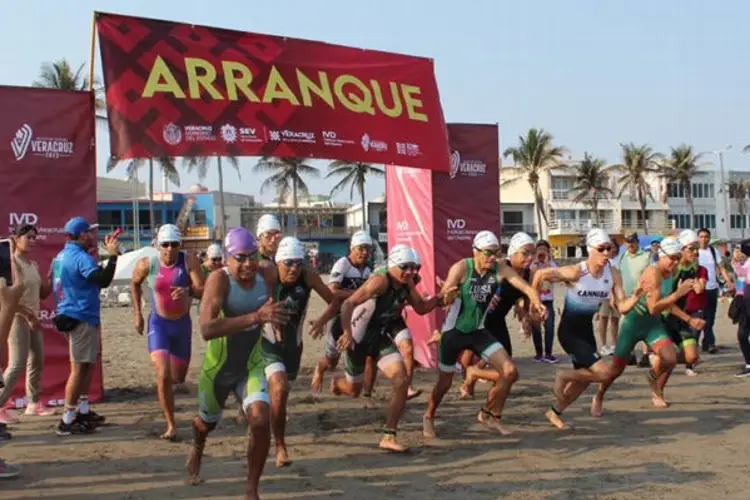 Listo el equipo veracruzano de Triatlón 