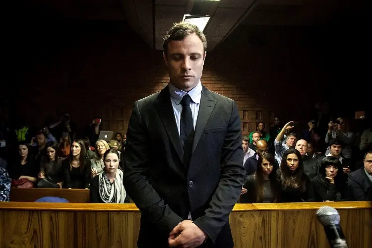 Oscar Pistorius seguirá en prisión, niegan su libertad condicional