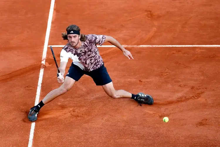 Cómodo debut para Tsitsipas en Montecarlo