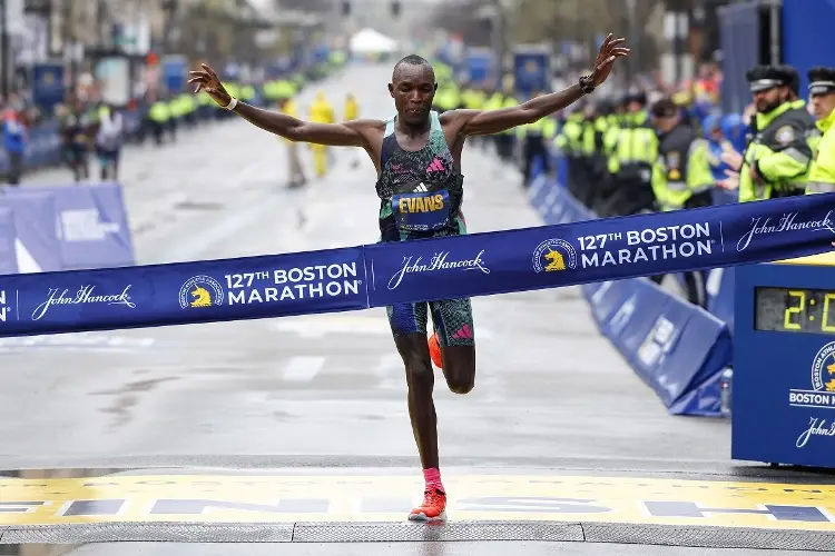 ¡No ganó Kipchoge! Evans Chebet gana el Maratón de Boston