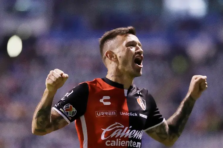 Atlas le pasa por encima al Necaxa