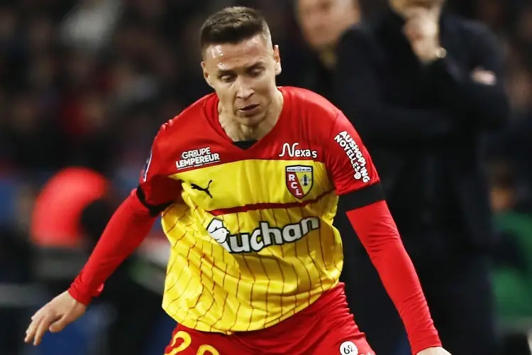 Lens arrolla al Mónaco y toma el subliderato de Francia