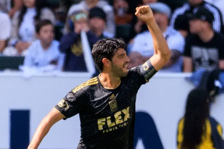 Vela y LAFC dejan abierta la semifinal de Concachampions