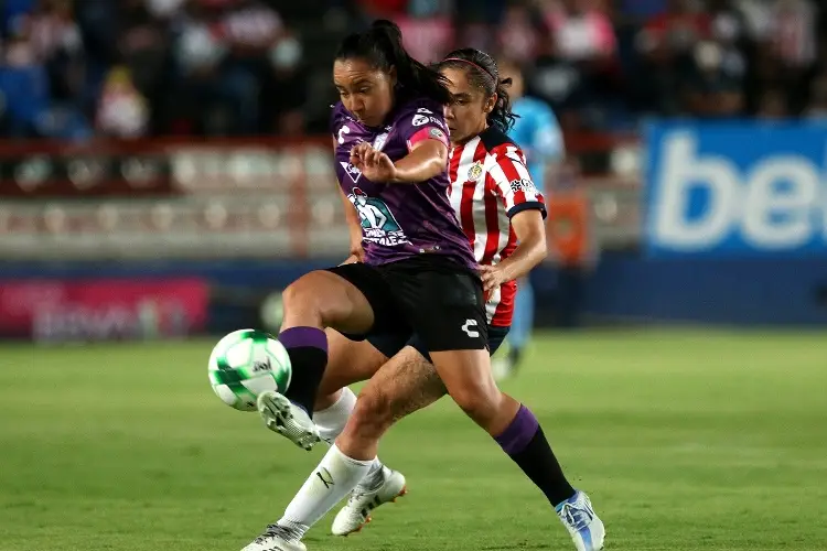 Partido lleno de locura y goles entre Pachuca y Chivas Femenil 