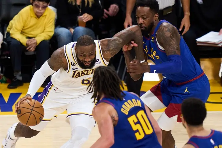 LeBron James revela cómo remontar la eliminatoria vs Nuggets