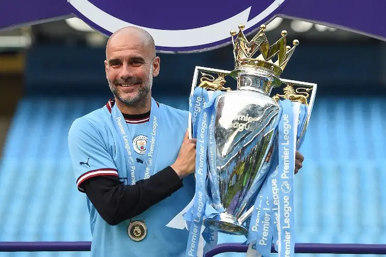 Guardiola quiere seguir con el Manchester City pese a sanciones 