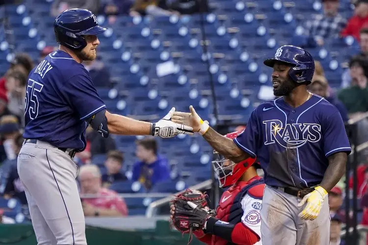 MLB: Mexicano Isaac Paredes brilla en triunfo de Tampa Bay (VIDEO)