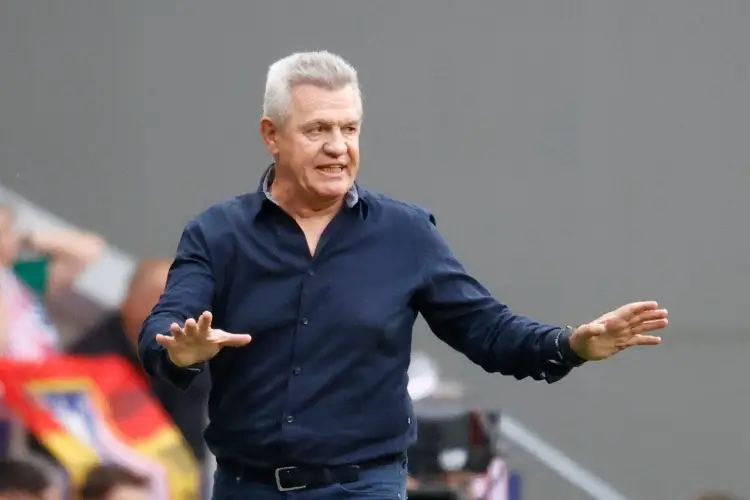 Javier Aguirre se niega a hablar sobre su futuro en España