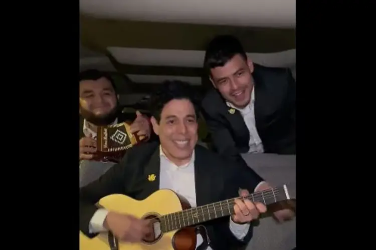 La épica canción de Los Tres Tristes Tigres por el título de sus Tigres (VIDEO)