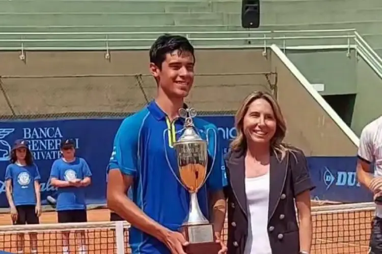 El número uno del mundo juvenil en Tenis es mexicano